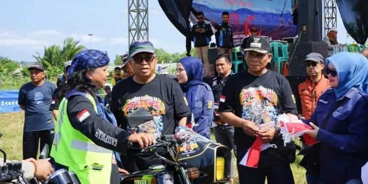 Bupati Ajak Komunitas Membantu Pariwisata Menjadi Wahana Edukasi dan Menyejahterakan Masyarakat