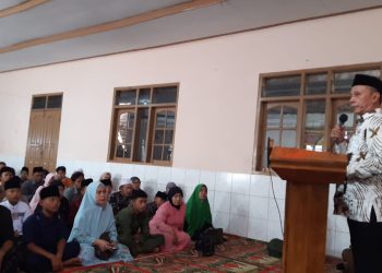 Amanat Kepala Kemenag Kab Sukabumi dalam Serah Terima Santri Pondok Pesantren Baitussalam