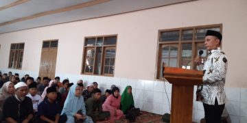 Amanat Kepala Kemenag Kab Sukabumi dalam Serah Terima Santri Pondok Pesantren Baitussalam