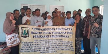Dinas Perikanan Sosiasilasi Pelayanan NIB di Pasar Cibaraja Cisaat