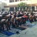 PaudQu/TKQ/MI Baitussalam Cisaat Awali KBM dengan Shalat Dhuha
