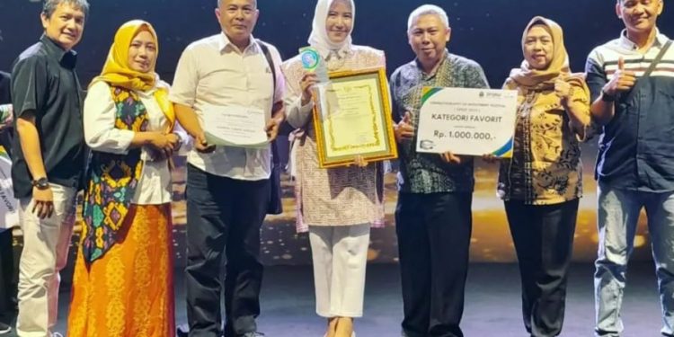 Batik Kota Sukabumi jadi Juara Favorit di Ajang Cifest Jawa Barat
