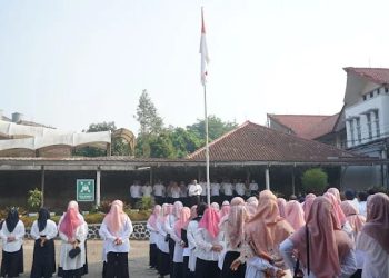 Pj Wali Kota Sukabumi Hadiri Apel Pagi di RSUD Syamsudin