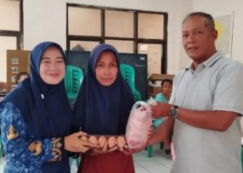 93 Orang di Dua Kelurahan di Kota Sukabumi Terima Bantuan Pangan dari Kemenkes