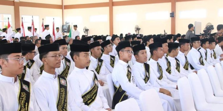 Hadiri Wisuda Santri, Wabup; Program Pesantren Sejalan dengan Visi Misi Pemkab Sukabumi