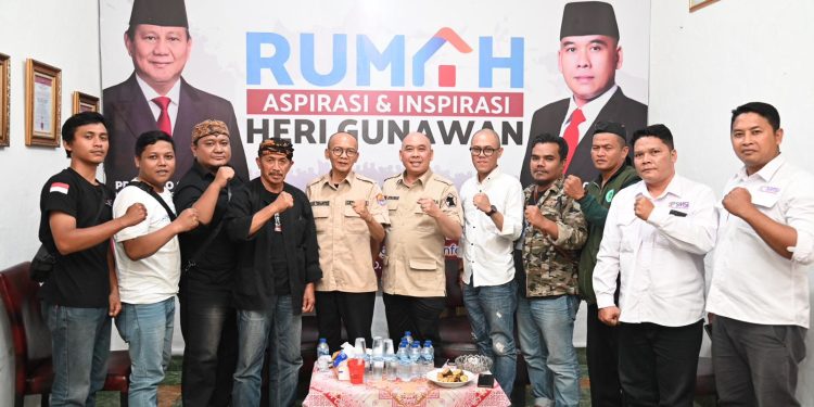 Pengurus SMSI Sukabumi Raya Bersilaturahmi dengan Heri Gunawan