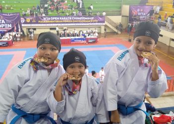 Siswi MI Baitussalam Juara 1 Kejuaraan WTA Open Karate Championship “Piala Kemenpora Republik Indonesia” Tahun 2024