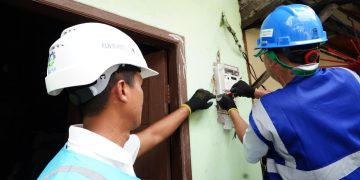 Peduli Pelanggan, PLN Cek kWh Meter Demi Keselamatan