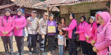 Aksi Sosial, Polsek Jampangkulon Peduli Warga Miskin