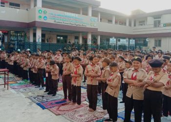 Jumat Berkah, Pembiasaan Shalat Dhuha MI dan PaudQu Baitussalam Cisaat