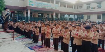 Jumat Berkah, Pembiasaan Shalat Dhuha MI dan PaudQu Baitussalam Cisaat