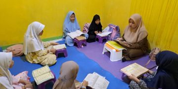 Tahfidz Al-Qur’an Fathiyyah Zahra Abdul Karim Cisaat Peringati Nuzulul Qur’an