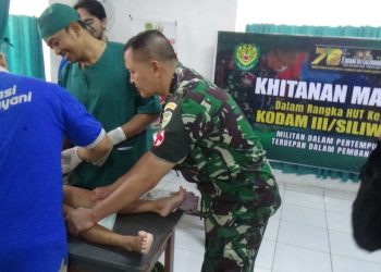 Kodim 0607 Gelar Khitanan Massal Peringati HUT ke 78 Kodam III Siliwangi