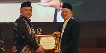 BAZNAS Sukabumi Raih Penghargaan BAZNAS Jabar Award 2024