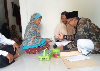 Dua Keluarga Korban Kebakaran Dapat Dokumen Kependudukan Baru