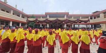 MI Baitussalam Sebagai Madrasah Sehat, Galakkan Senam Pagi Bersama