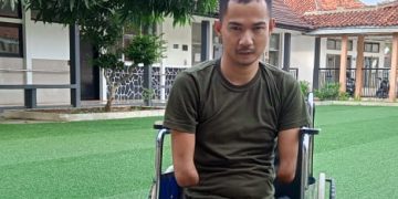Sepenggal Cerita Insfiratif Yaya Firmasyah, Sang Guru SLB di Sukabumi