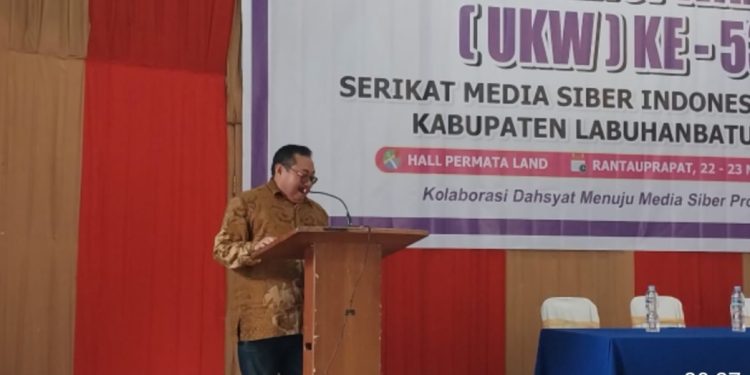 Ketua Umum SMSI Pusat Buka UKW 53 Bersama LUKW UPDM di Labuhanbatu
