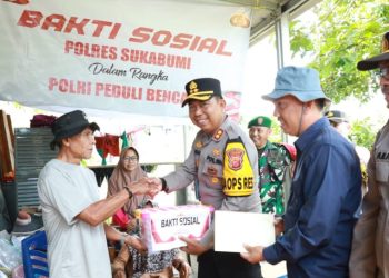 Tinjau Korban Longsor Kapolres Berikan Bantuan Sosial di Nagrak