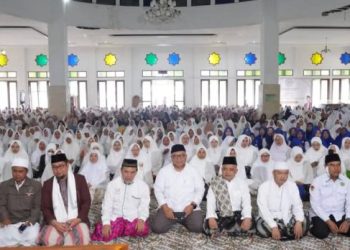 Bupati Marwan Hadiiri Khatam Akbar dan Doa Bersama