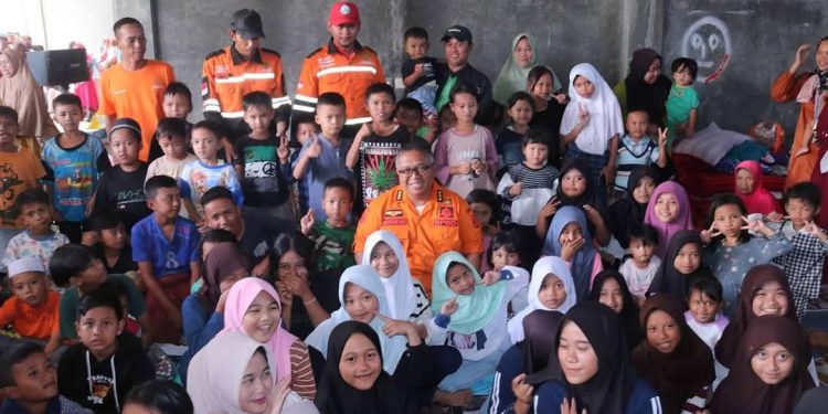 Tinjau Lokasi Bencana, Bupati Pastikan 109 Rumah Akan Direlokasi
