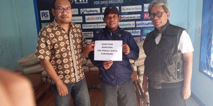 Tahap Tiga, PWI Peduli Kota Sukabumi Gandeng Sehati Salurkan Bantuan Material