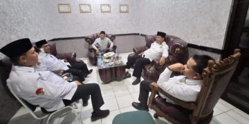 Pimpinan Tahfidz Al-Qur’an Fathiyyah Zahra Abdul Karim Cisaat, Bersilaturahmi dengan Kepala Kemenag Kab Sukabumi