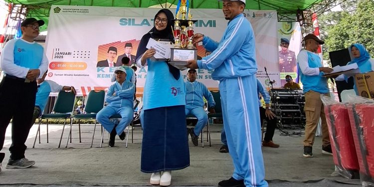 HAB Kemenag Ke- 79, Guru MI Baitussalam Cisaat Raih Juara 2 Lomba Solo Religi Se Kabupaten Sukabumi