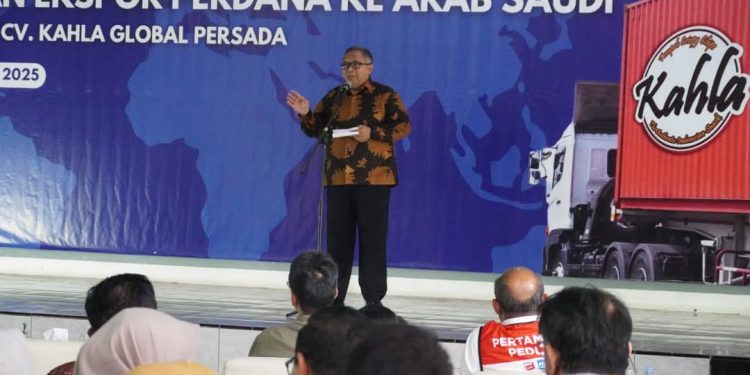 Bupati Sukabumi Lepas Ekspor Perdana Produk UMKM ke Arab Saudi