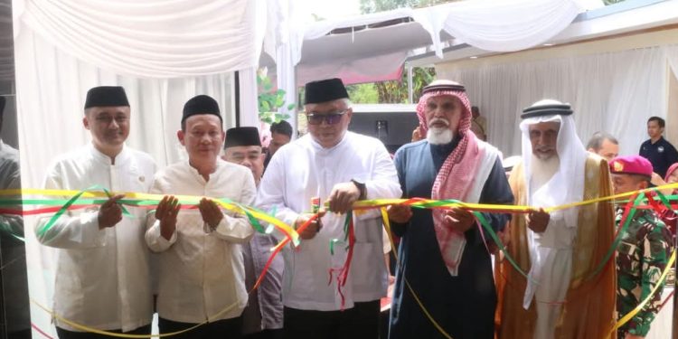 Bupati Marwan Resmikan Masjid Al-Hujaili di Kecamatan Jampangtengah