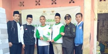 Baznas RI dan Baznas Kabupaten Sukabumi Bangunkan Rumah Mak Enjang Warga Sukaraja