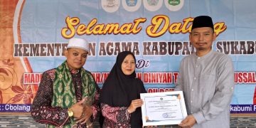 Kemanag Sukabumi Nobatkan Kepala PaudQu Baitussalam Sebagai Kepala Inspiratif dan Inovatif