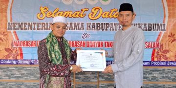 Kemenag Kabupaten Sukabumi Nobatkan KH. Iim Abdul Karim, S.Pd.I., M.Si. Sebagai Kelapa Madrasah Terinspiratif