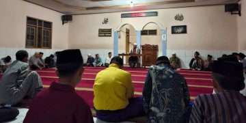 Pengajian Rutin Bapak-bapak di Masjid Baitussalam Cisaat Kembali Dimulai, KH. Iim Abdul Karim: Sekaligus Halalbihalal