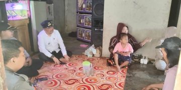 Camat Bantargadung Takziyah di Rumah Korban Kecelakaan Sungai