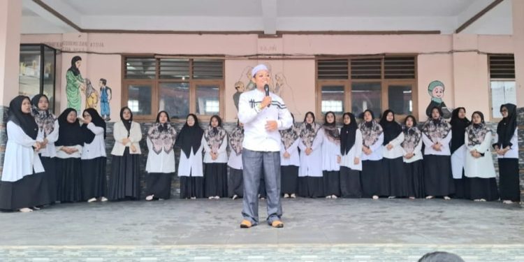 Penutupan Penilaian Akhir Tahun di PaudQu dan MI Baitussalam Cisaat