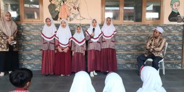 MI Baitussalam Kembali Gelar Uji Hafalan Lesengan Siswa
