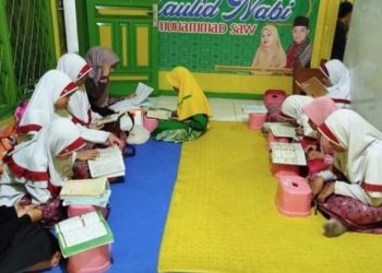 Generasi Qur’ani Kelompok An-nur Tahfidz Al-Qur’an Fathiyyah Zahra