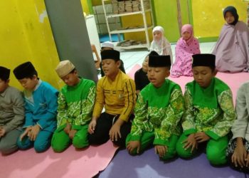 Sholat Dhuha Prioritas Program ke-2 Tahfidz Qur’an Fathiyyah Zahra