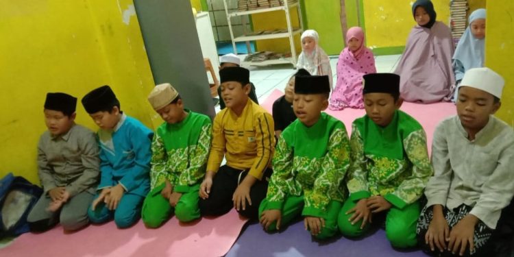 Sholat Dhuha Prioritas Program ke-2 Tahfidz Qur’an Fathiyyah Zahra