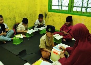 Kelompok Al-Mu’minun Tahfidz Quran Fathiyyah Zahra