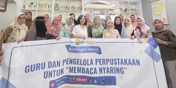 Pengelola Perpus MTs Baitussalam Masuk Peserta Bimtek “Membacakan Nyaring” Dinas Asrip dan Perpustakan