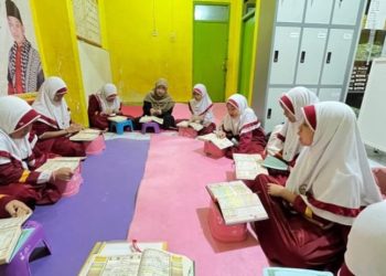 Kelompok An-Nisa Tahfidz Fathiyyah Zahra Selalu Tampil Beda