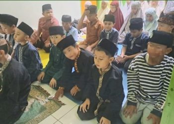 Jadi Imam Sholat Ashar di Tahfidz Quran Fathiyyah Zahra