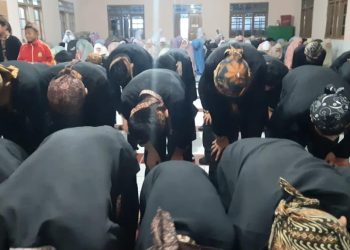 Pembiasaan Sholat Dhuha Siswa MI Baitussalam Cisaat