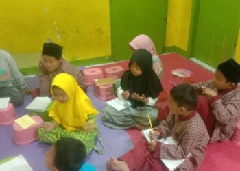 Calistung jadi Program Adalan Tahfidz Quran Fathiyyah Zahra