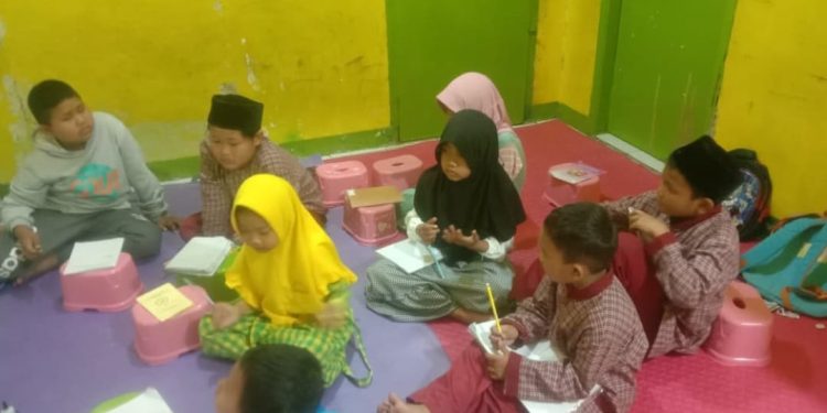 Calistung jadi Program Adalan Tahfidz Quran Fathiyyah Zahra