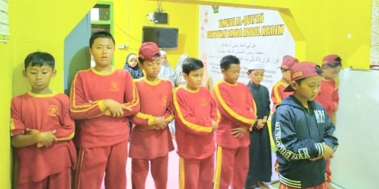 Sholat Ashaar di Tahfidz Quran Fathiyyah Zahra