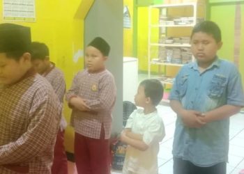 Generasi Masa Depan Lewat Tahfidz Quran Fathiyyah Zahra