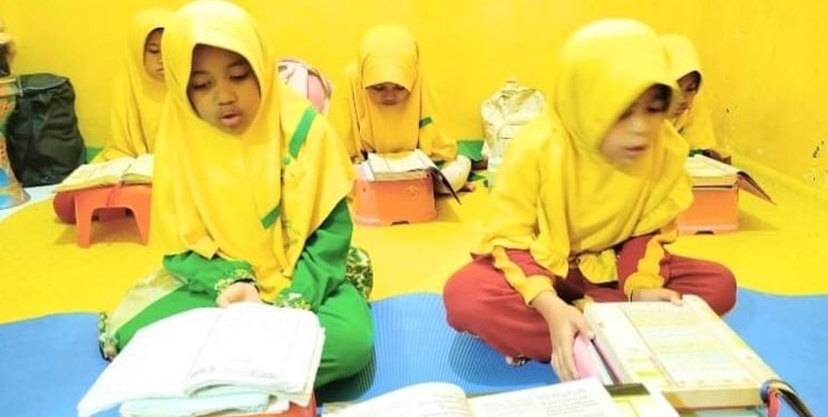 Yuk! Intip Kelompok Maryam Santriat Tahfidz Quran Fathiyyah Zahra